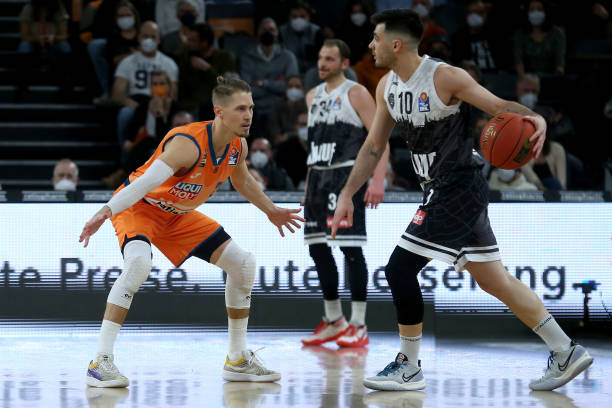 登贝莱都已 登贝莱都已