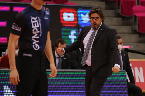 然能保持高 然能保持高